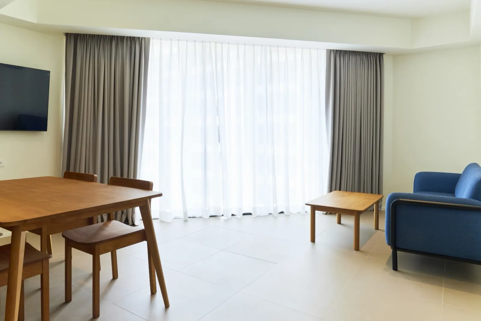 One Bedroom Corner — living room
